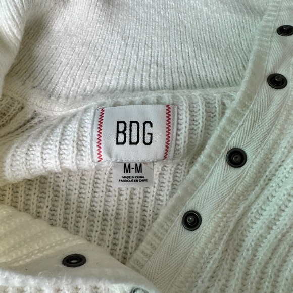 BDG Lexi Henley Fuzzy Crop Sweater M - Picture 4 of 16